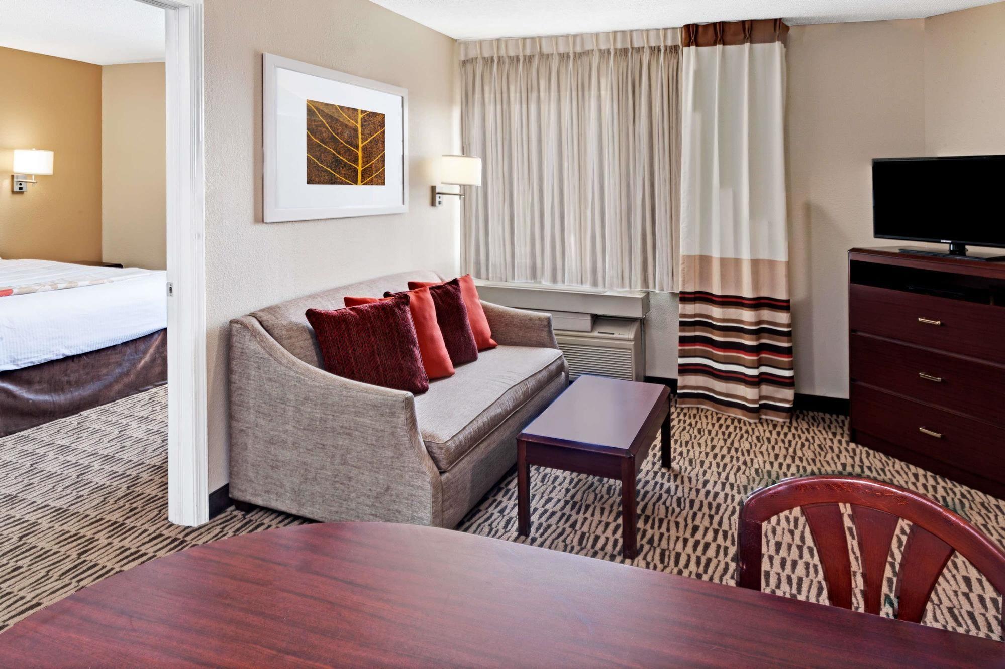 Mainstay Suites Chicago Хоффман-Эстейтс Экстерьер фото