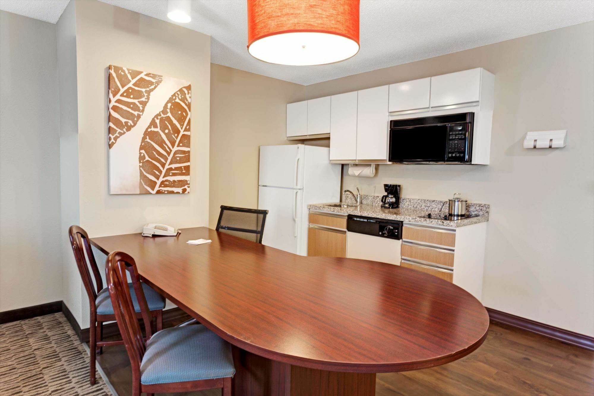 Mainstay Suites Chicago Хоффман-Эстейтс Экстерьер фото